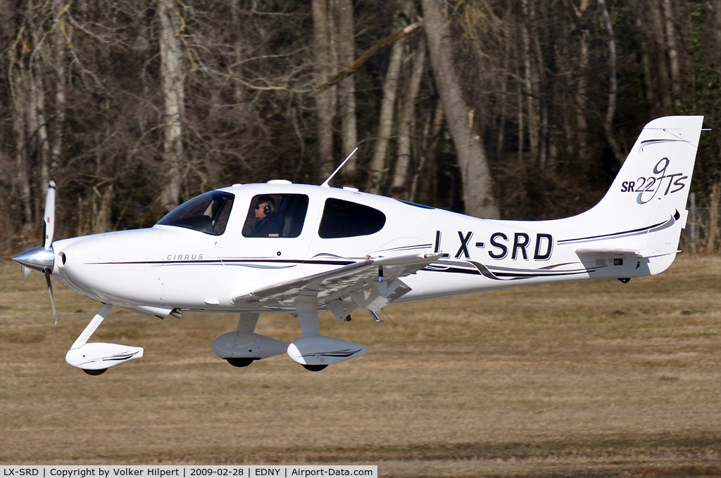 LX-SRD, 2006 Cirrus SR22 GTS C/N 1759, at fdh