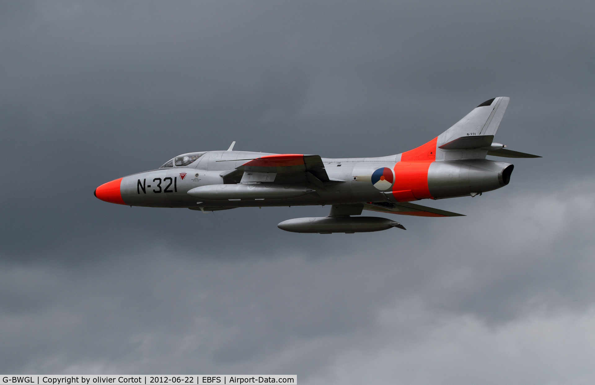 G-BWGL, 1959 Hawker Hunter T.8C C/N 41H/695946, Florennes 2012