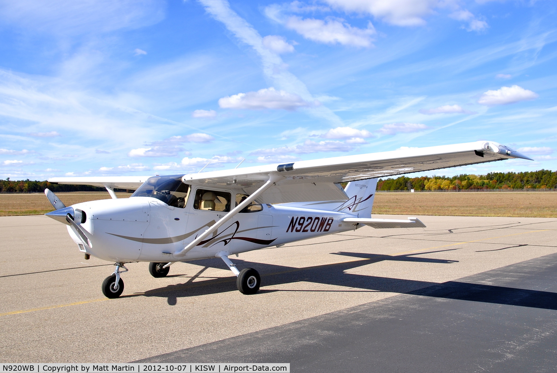 N920WB, 2008 Cessna 172S C/N 172S10837, Ready for departure after a beautiful weekend up north.