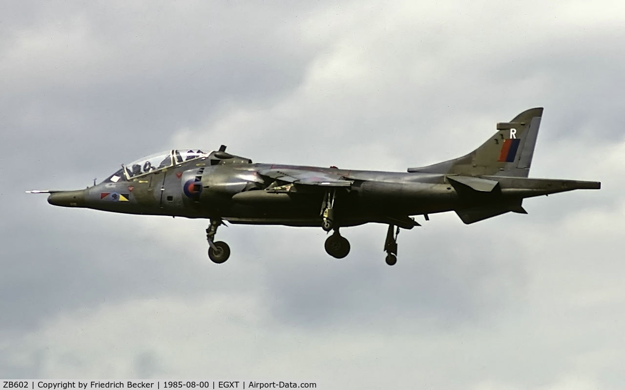 ZB602, 1983 British Aerospace Harrier T.4 C/N 212034, on final at RAF Wittering
