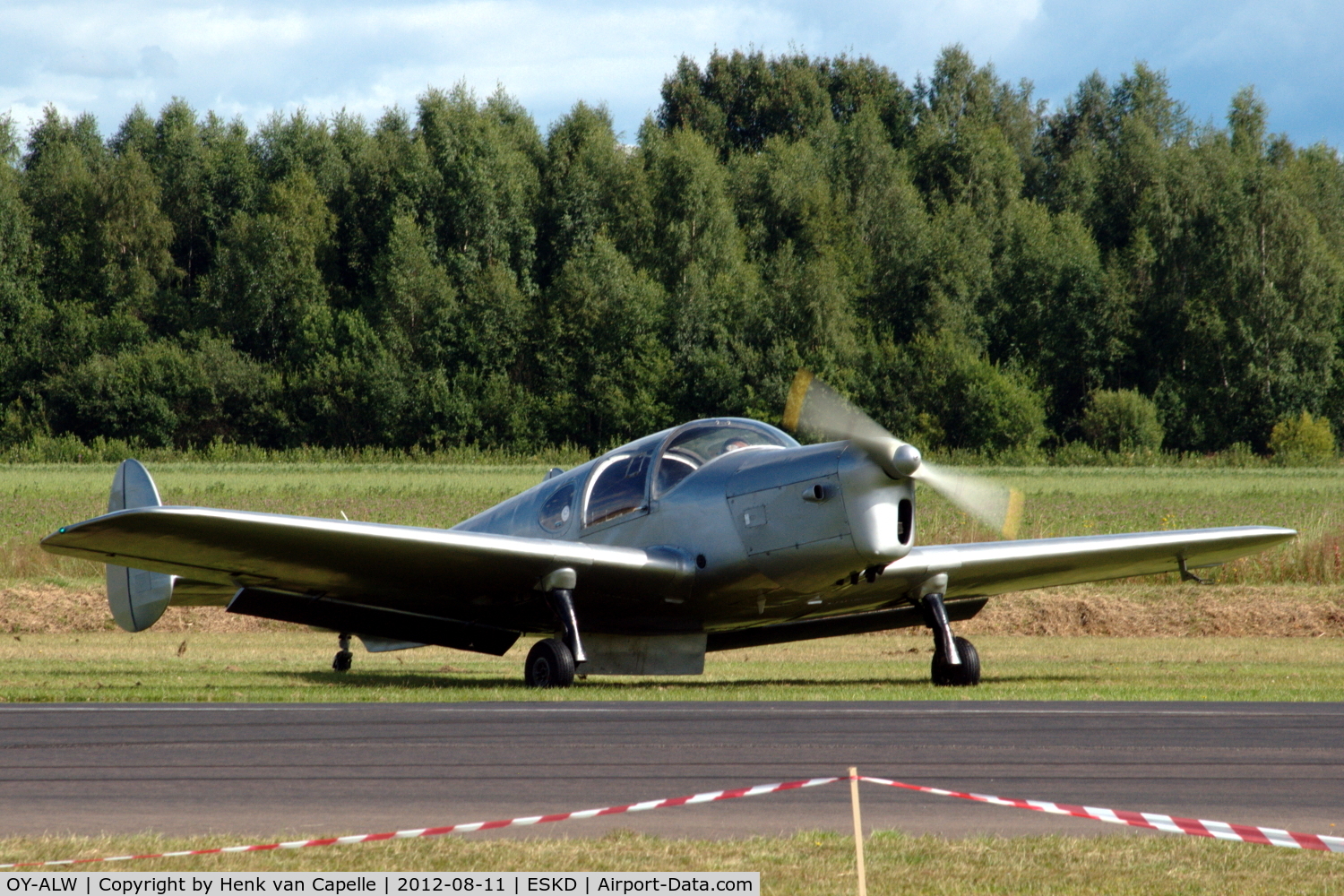 OY-ALW, 1946 Miles M.28 Mercury 6 C/N 6268, Danish Miles Mercury taxying after landing at Dala-Järna airfield, Sweden. This is the 6th and final of the type built and the only airworthy left, part of the Danish Collection of Vintage Aircraft.