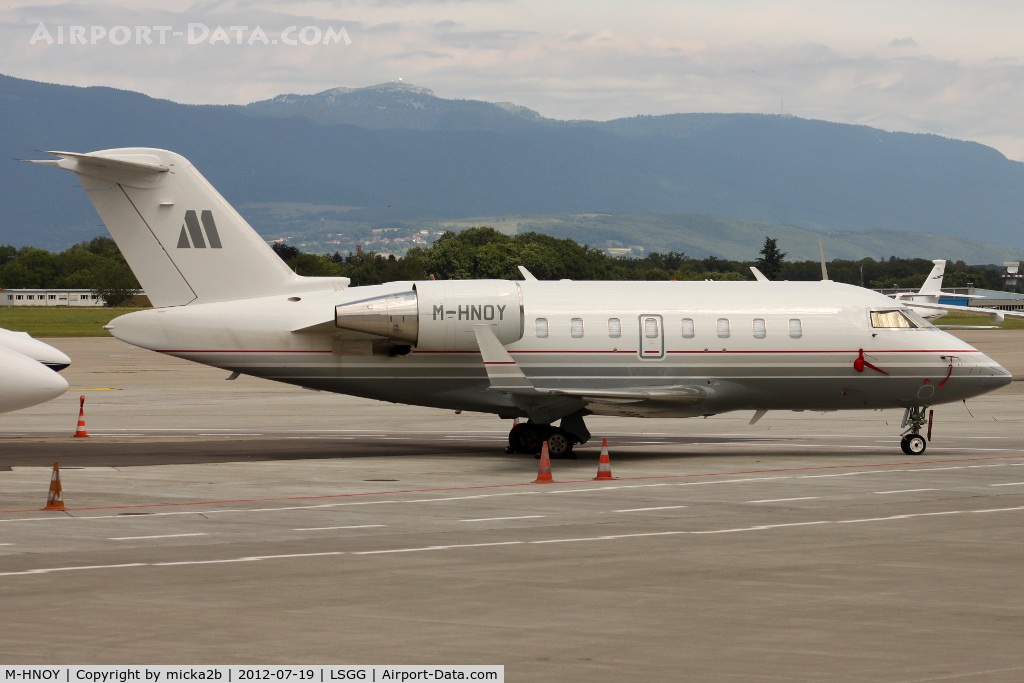 M-HNOY, 2009 Bombardier Challenger 605 (CL-600-2B16) C/N 5840, Parked