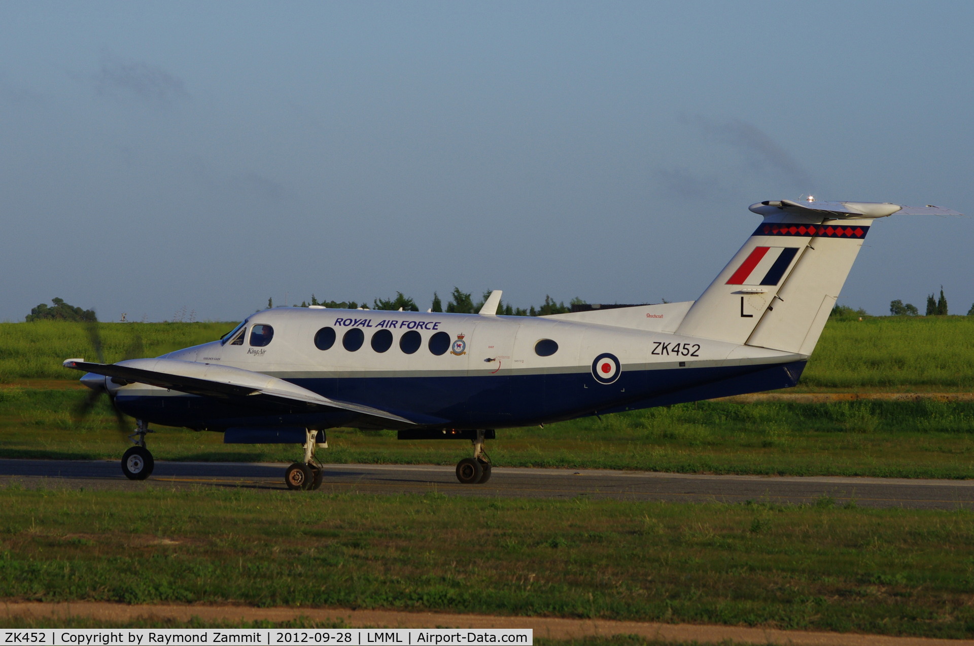 ZK452, 2003 Raytheon B200 King Air C/N BB-1832, Beech Kingair200 ZK452/L of 45Sqd RAF