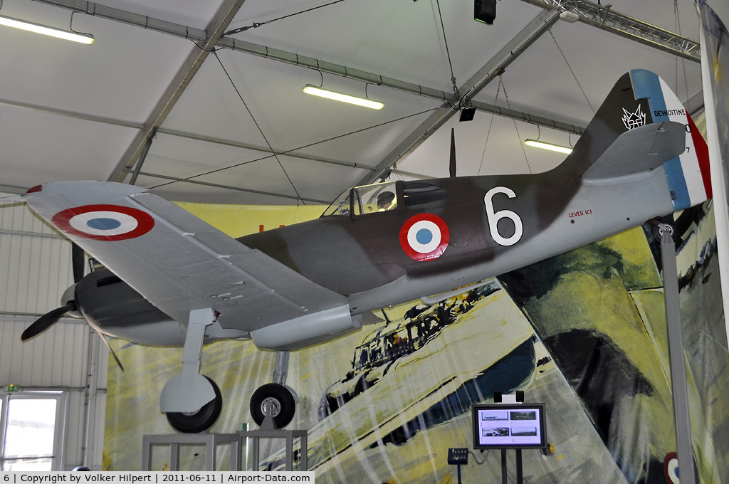 6, Dewoitine D.520 C/N 862, at Le Bourget