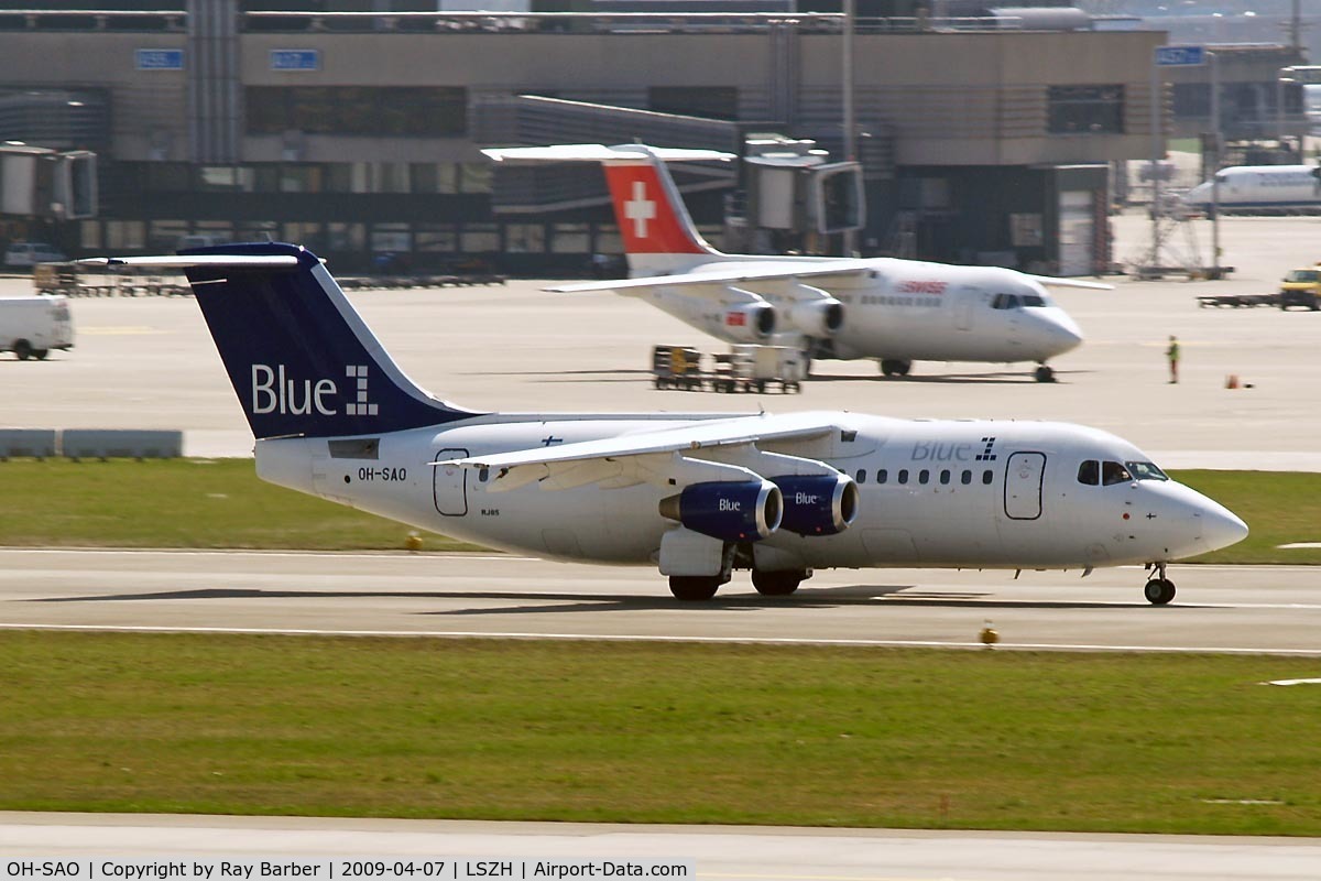 OH-SAO, 2002 BAE Systems Avro 146-RJ85 C/N E.2393, BAe 146-RJ85 [E2393] (Blue 1) Zurich~HB 07/04/2009