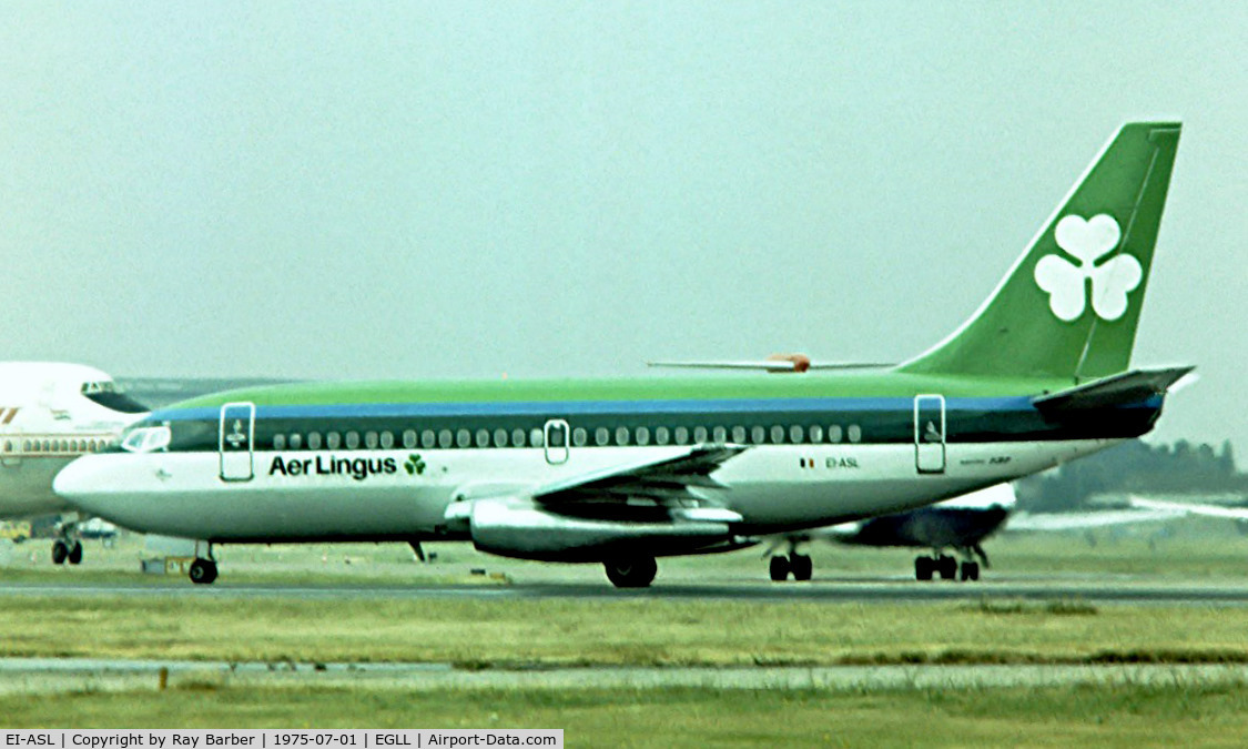 EI-ASL, 1975 Boeing 737-248C C/N 21011, Boeing 737-248 [21011] (Aer Lingus) Heathrow~G 01/07/1975. Taken from a slide.