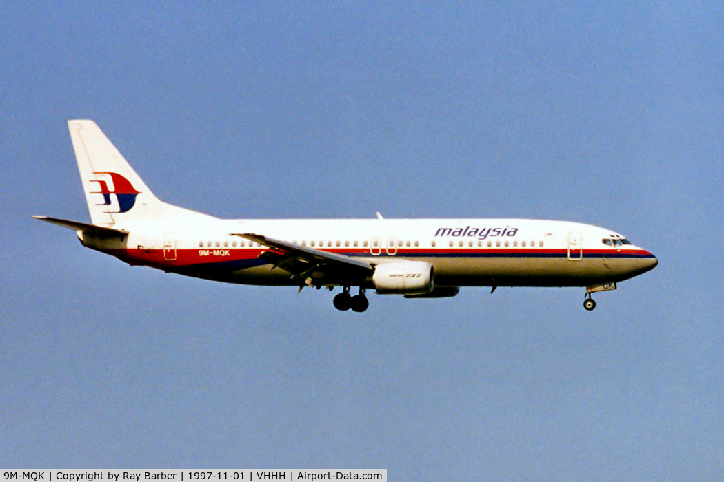 9M-MQK, Boeing 737-4H6 C/N 27384, Boeing 737-4H6 [27384] (Malaysia Airlines) Hong Kong Kai-Tak~B 01/11/1997