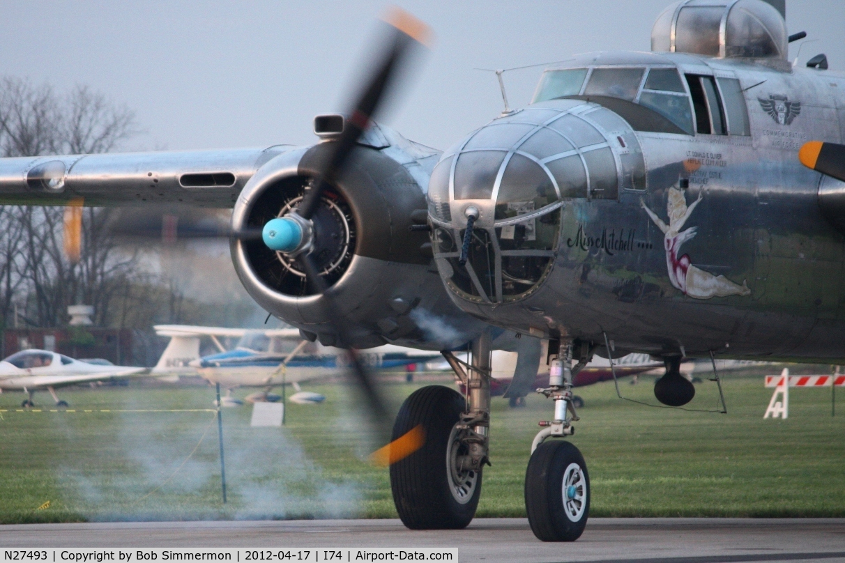 N27493, 1944 North American TB-25K Mitchell C/N 44-29869/108-33144, Dawn startup at Urbana, Ohio during the B-25 Gathering and Doolittle Reunion.
