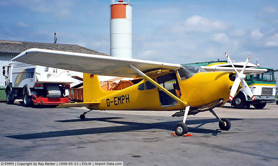 D-EMPH, 1978 Cessna 180K Skywagon C/N 18052979, Cessna 180K Skywagon 180 [180-52979] Dortmund~D 23/05/1998