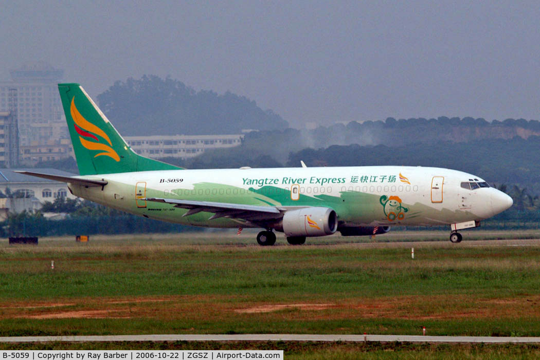 B-5059, 1989 Boeing 737-322 (F) C/N 24362, Boeing 737-322F [24362] (Yangtze River Express) Shenzhen~Baoan~B 22/10/2006