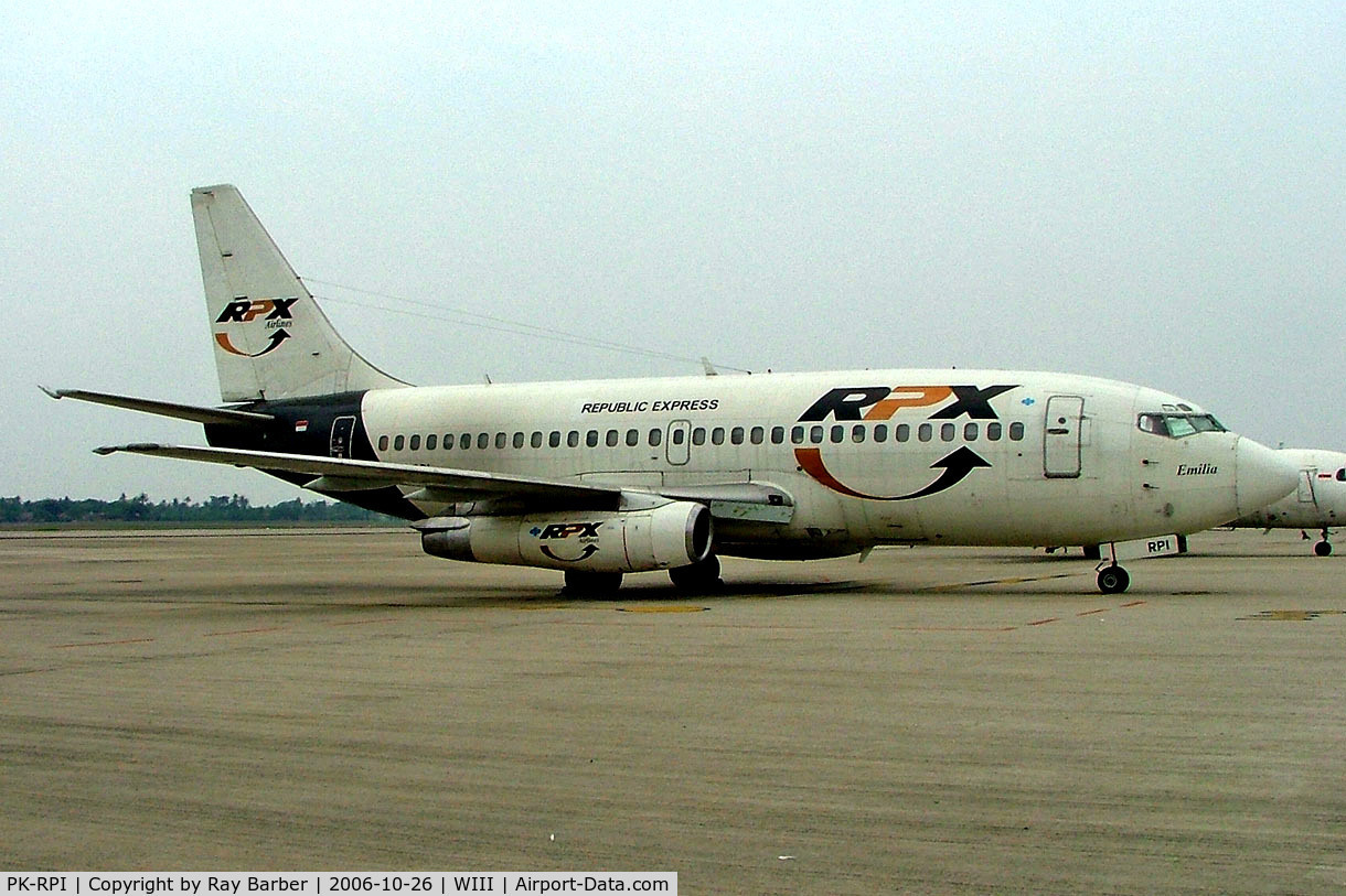 PK-RPI, 1975 Boeing 737-2K2C C/N 20944, Boeing 737-2K2C [20944] (RPX Airlines) Jakarta-Soekarno Hatta Int~PK 26/10/2006