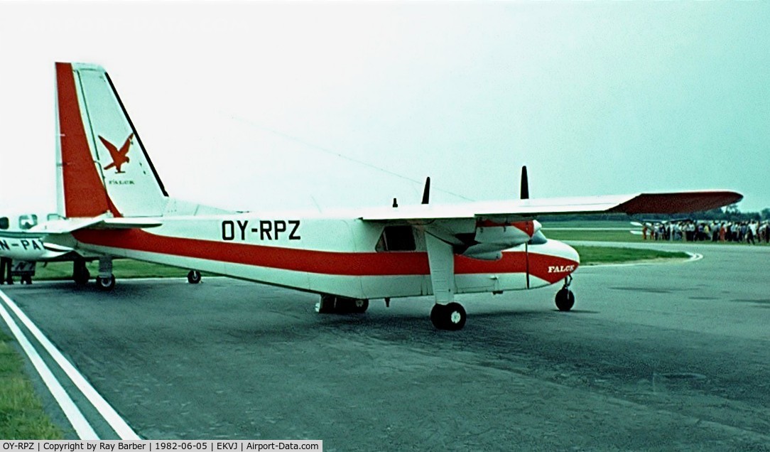 OY-RPZ, 1975 Fairey Britten-Norman Ltd BN2A-20 Islander C/N 433, Britten-Norman BN-2A-20 Islander [0433] (Falcks Redningskorps Beldringe A/S) Stauning~OY 05/06/1982