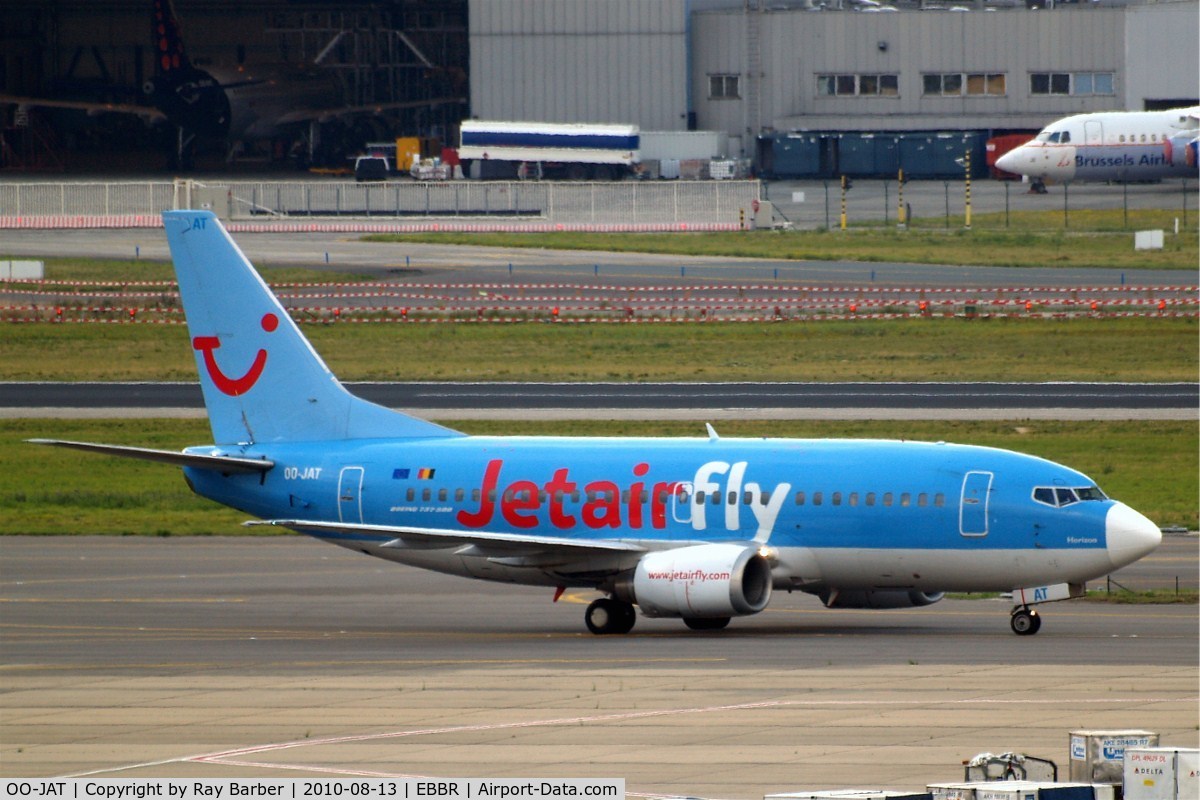 OO-JAT, 1990 Boeing 737-5K5 C/N 24927, Boeing 737-5K5 [24927] (Jetairfly) Brussels~OO 13/08/2010. Taxiing in having just arrived.