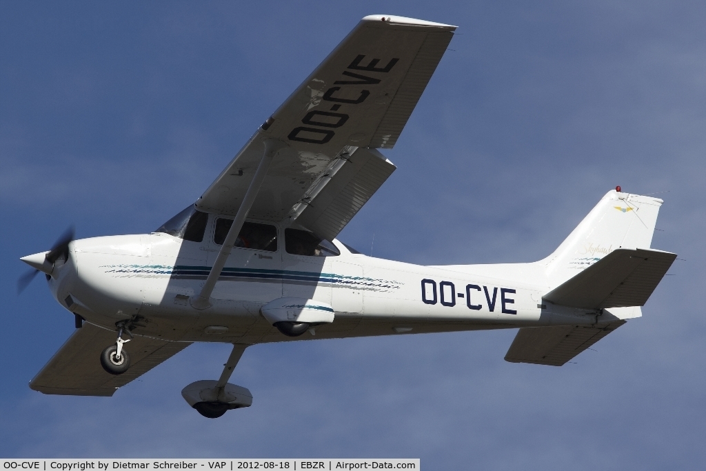 OO-CVE, Cessna 172R Skyhawk C/N 17280182, Cessna 172