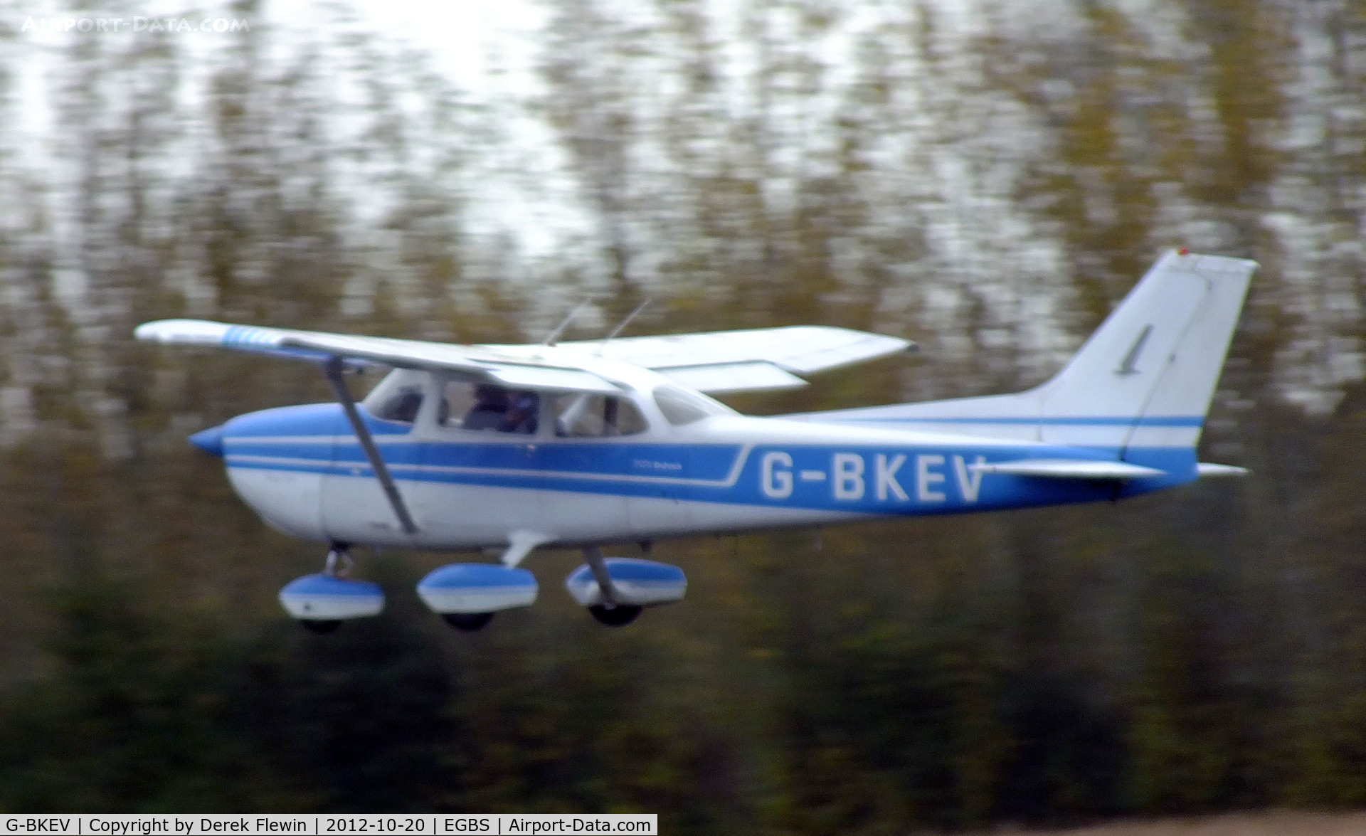 G-BKEV, 1976 Reims F172M Skyhawk Skyhawk C/N 1443, EGBS resident.