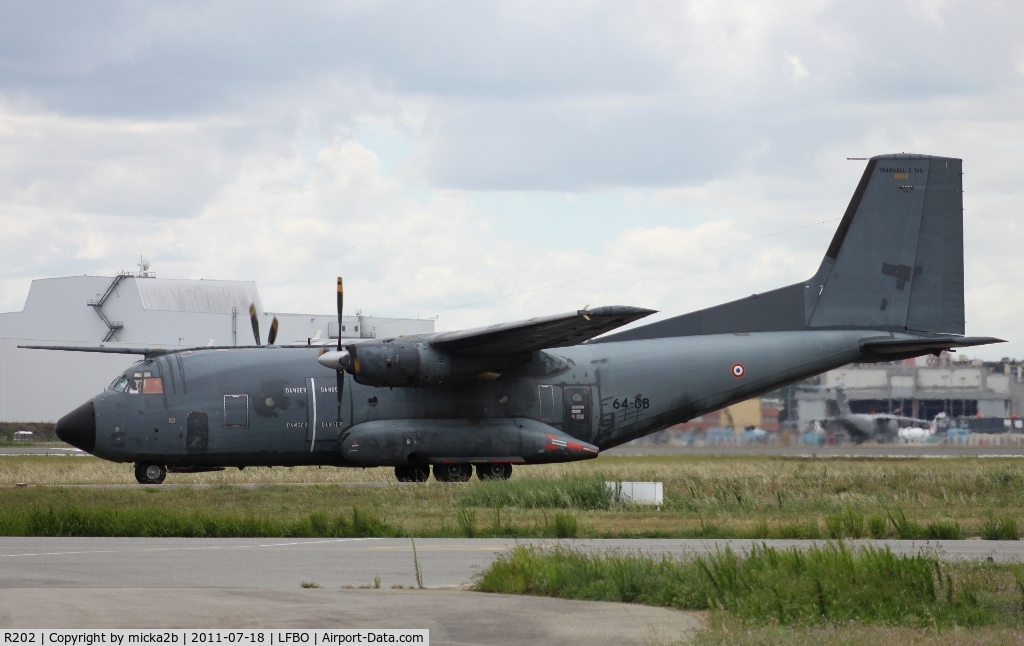 R202, Transall C-160R C/N 202, Taxiing