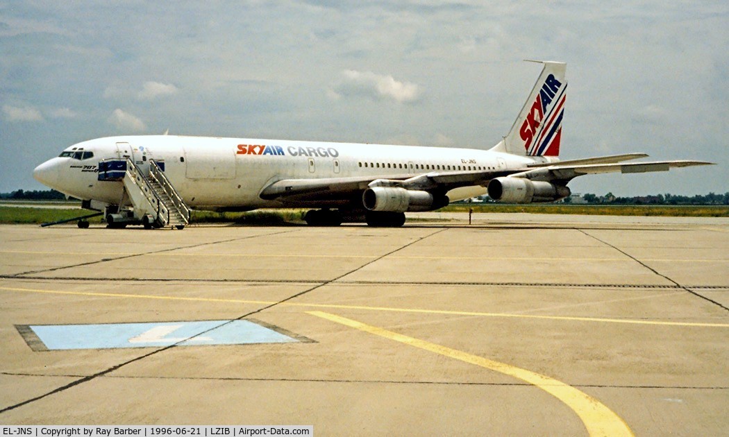 EL-JNS, 1963 Boeing 707-323C C/N 18689, Boeing 707-323C [18689] (Sky Air Cargo Services) Bratislava~OM 21/06/1996