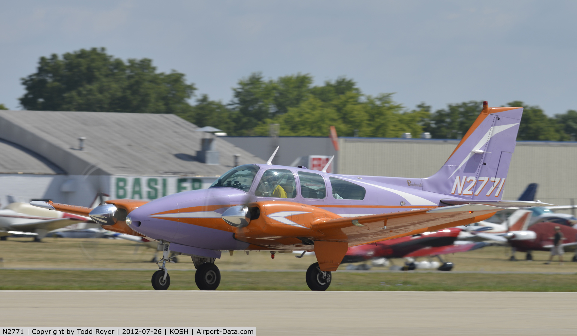 N2771, 1962 Beech 95-A55 Baron C/N TC-270, Airventure 2012