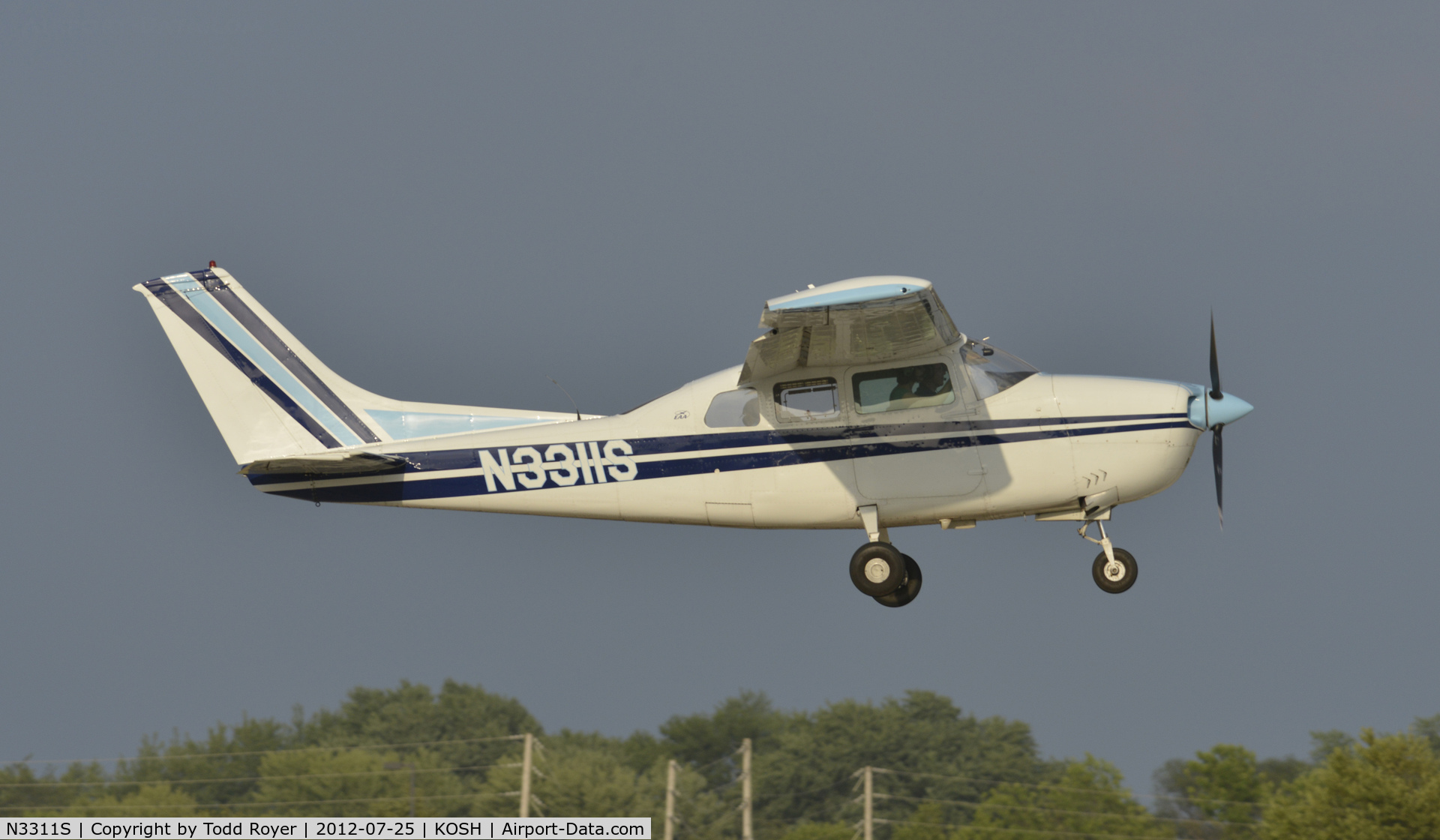 N3311S, 1969 Cessna 210J Centurion C/N 21059111, Airventure 2012