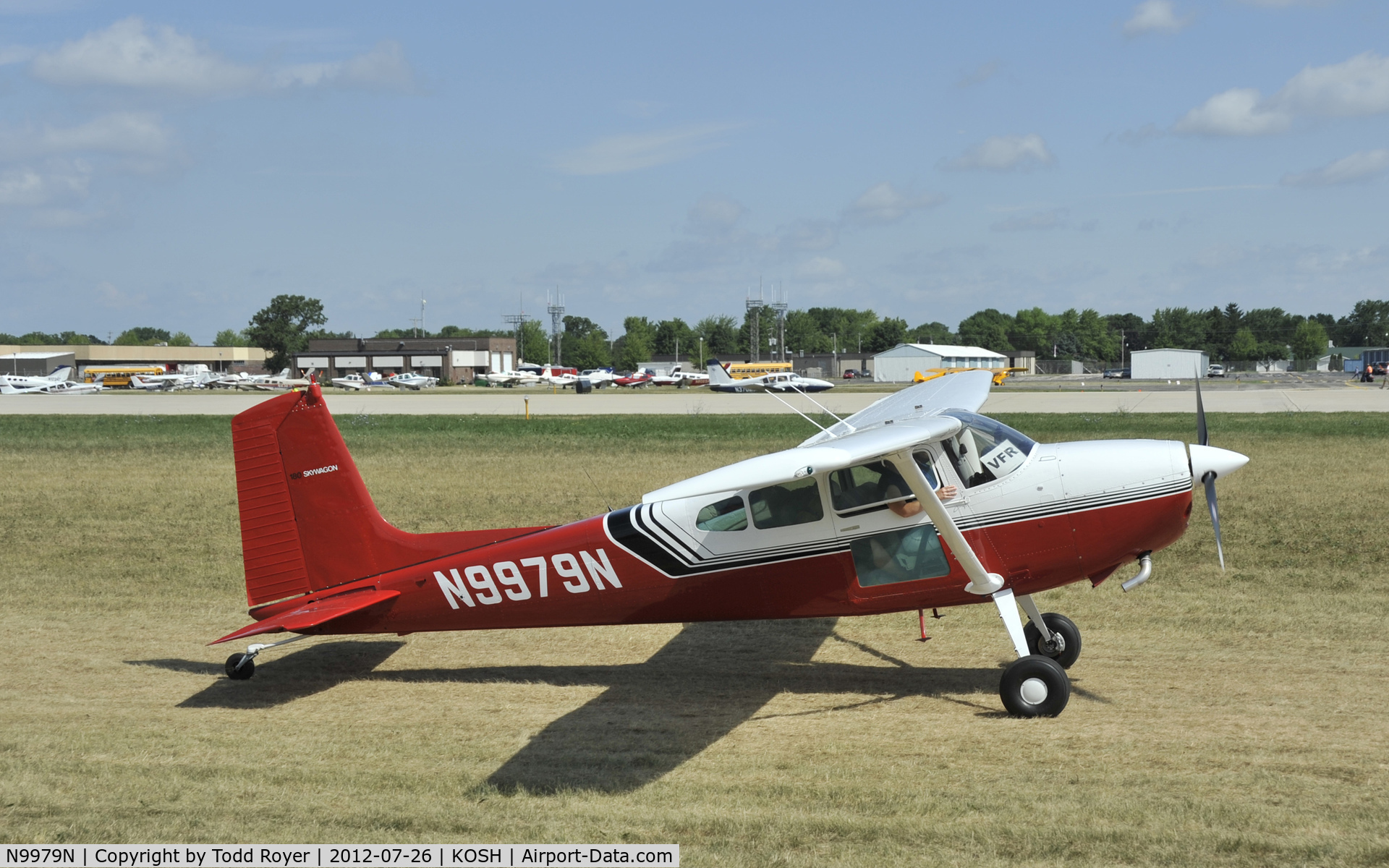 N9979N, 1975 Cessna 180J C/N 18052634, Airventure 2012