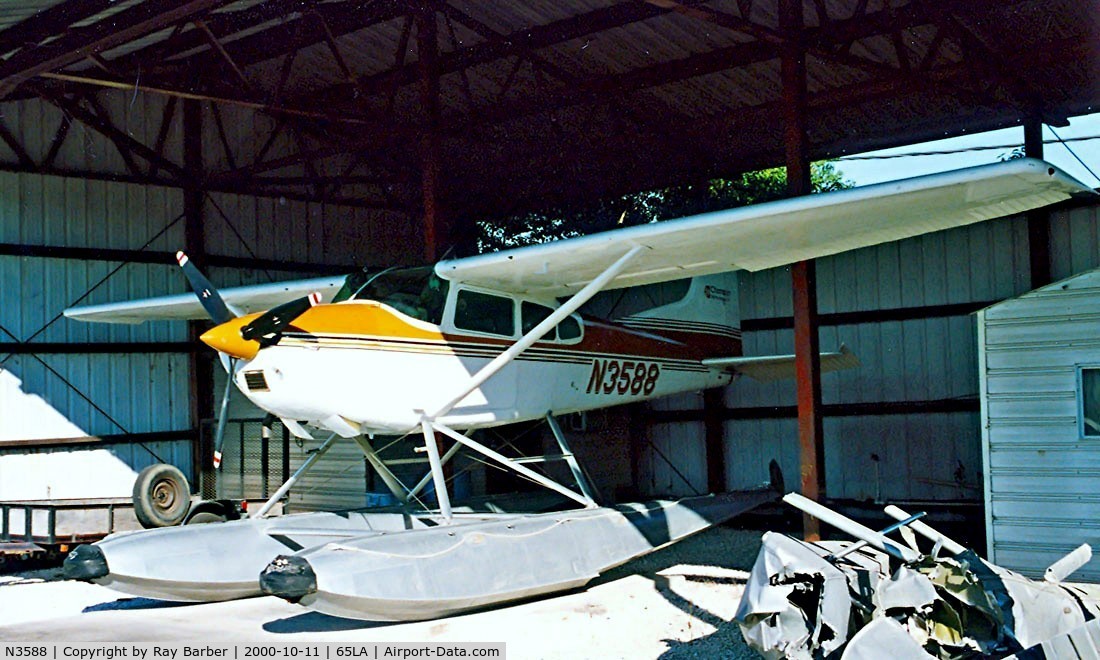 N3588, 1973 Cessna A185F Skywagon 185 C/N 18502259, Cessna A.185F Skywagon 185 [185-02259] Belle Chasse~N 11/10/2000