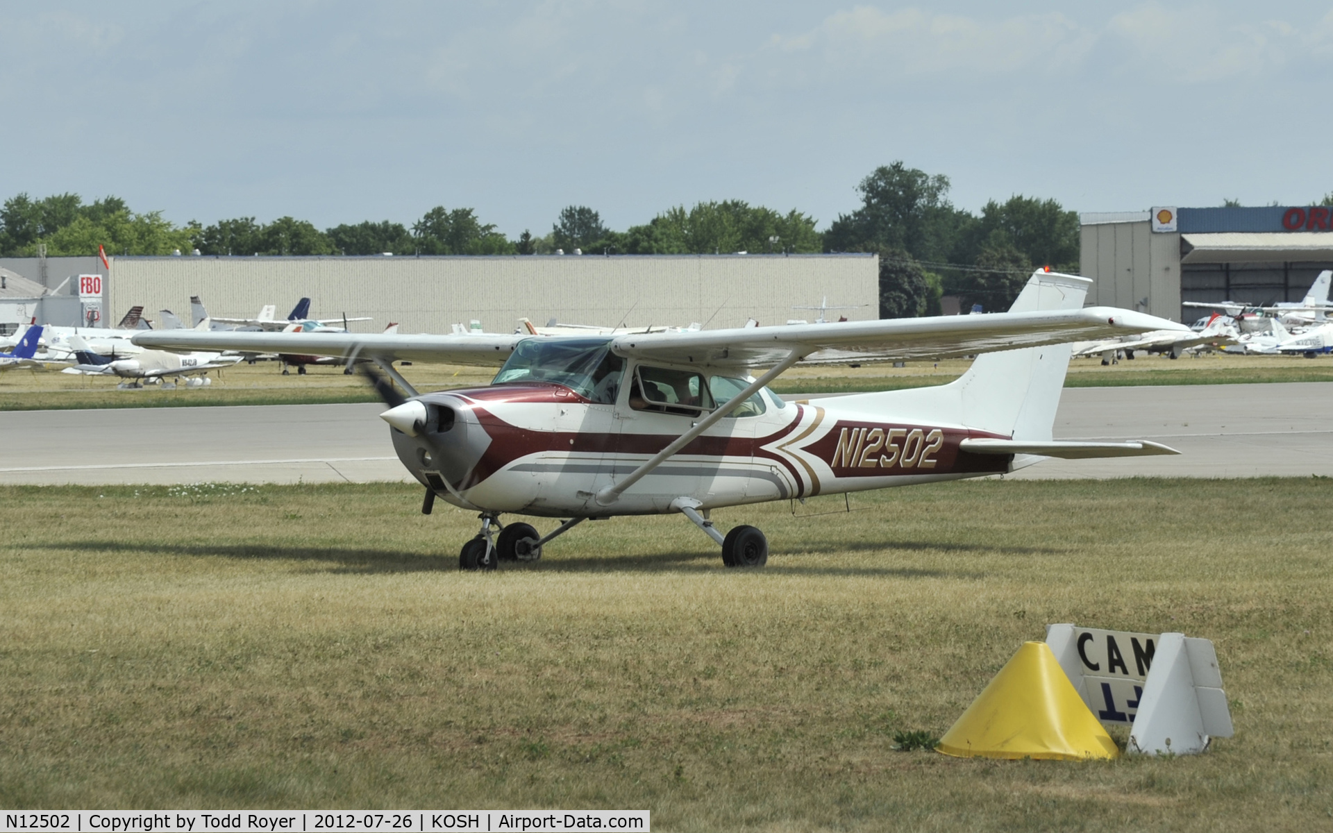 N12502, 1973 Cessna 172M C/N 17262025, Airventure 2012