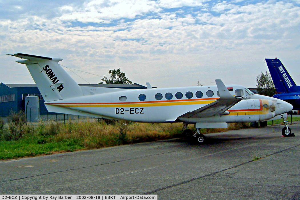 D2-ECZ, 1991 Beech B300 King Air C/N FL59, Beech 350 Super King Air [FL-59] Wevelgem~OO 18/08/2002