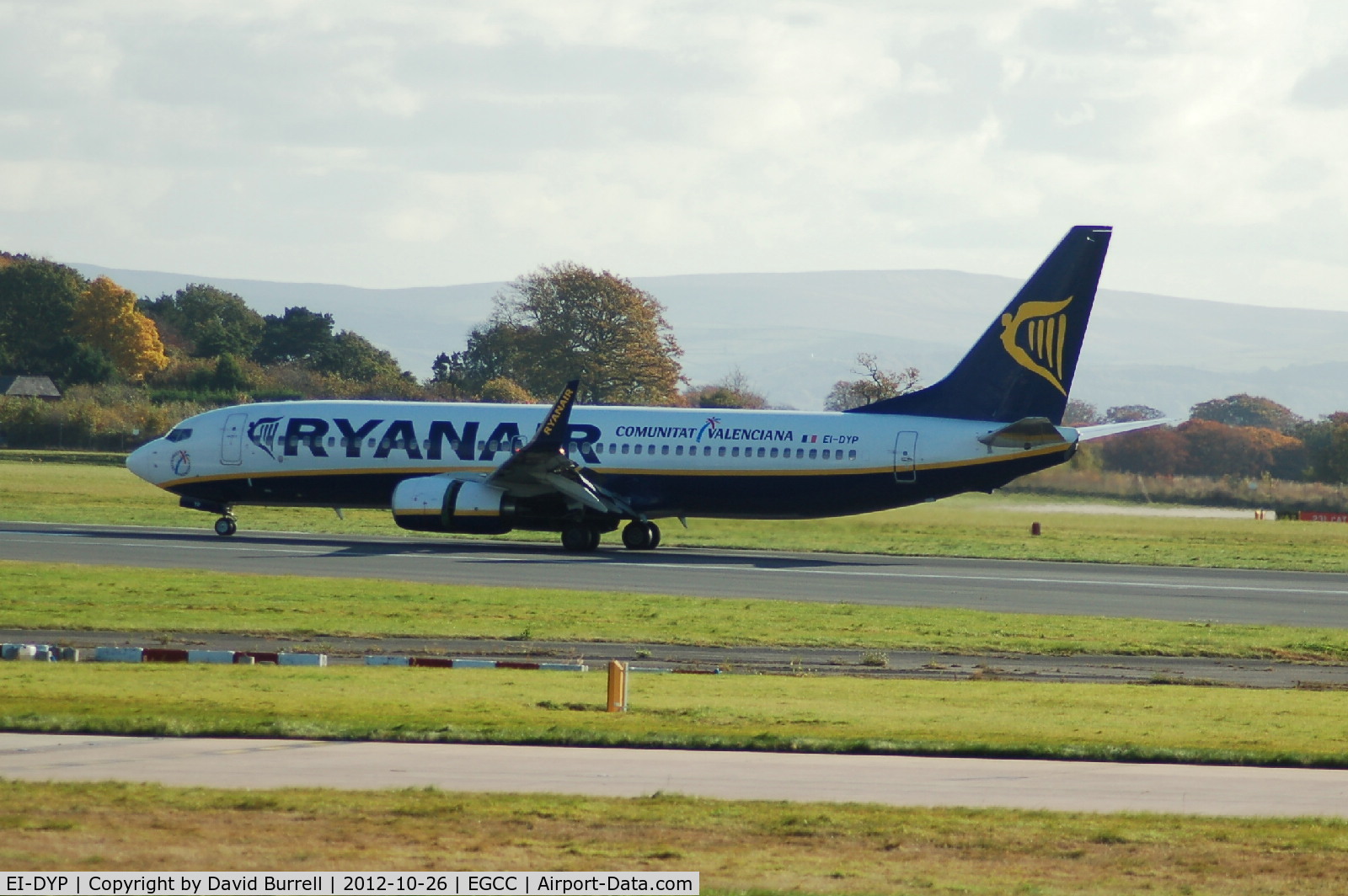 EI-DYP, 2008 Boeing 737-8AS C/N 37515, Ryanair Boeing 737-8AS landing at Manchester Airport