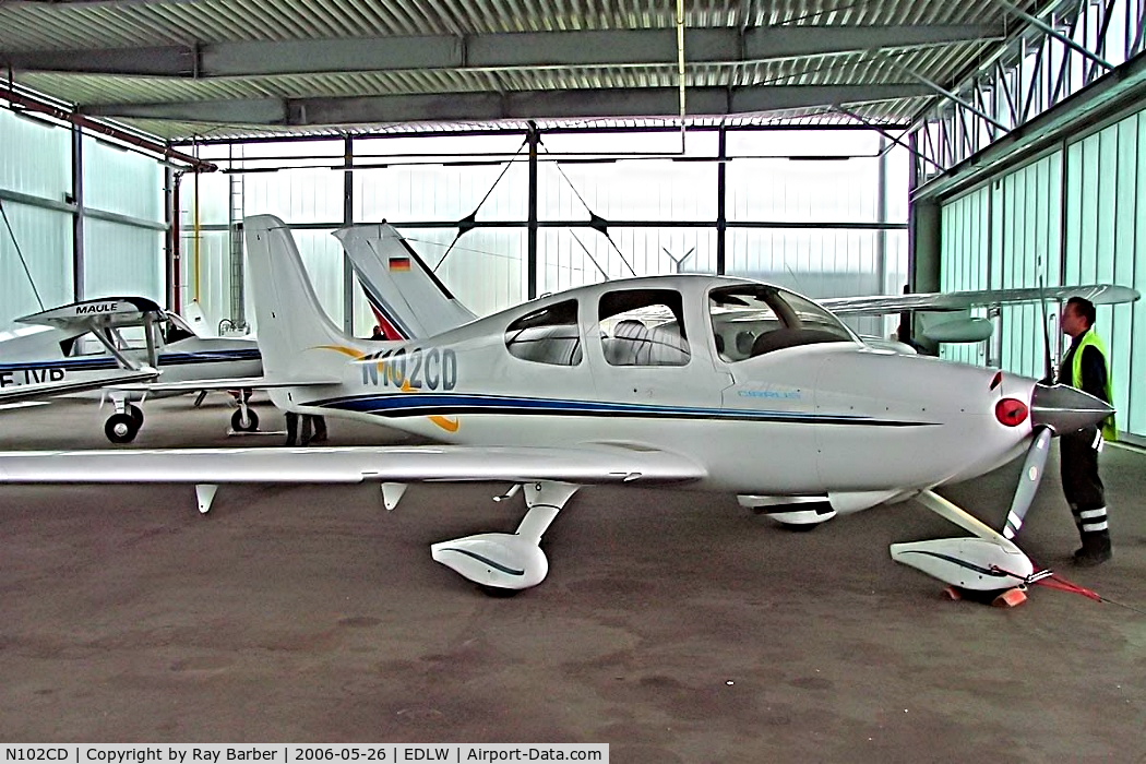 N102CD, 2000 Cirrus SR20 C/N 1016, Cirrus Design SR-20 [1016] Dortmund~D 26/05/2006