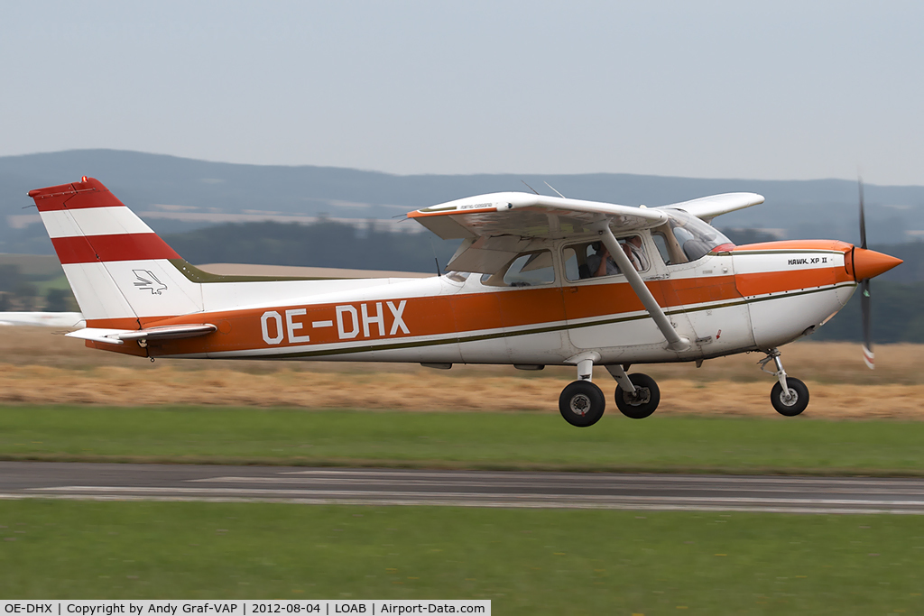 OE-DHX, 1977 Reims FR172K Hawk XP C/N FR17200619, Reims FR172