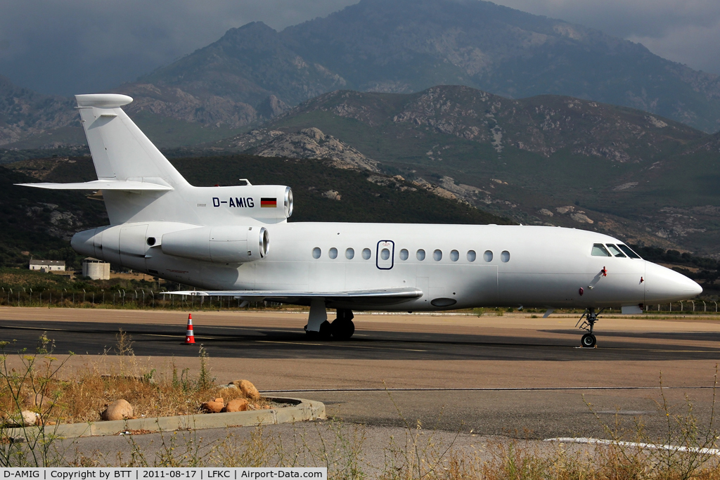 D-AMIG, 2007 Dassault Falcon 900DX C/N 623, Parked