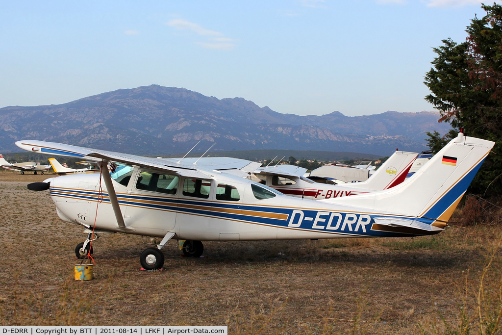 D-EDRR, Cessna 210B C/N 21057992, Parked