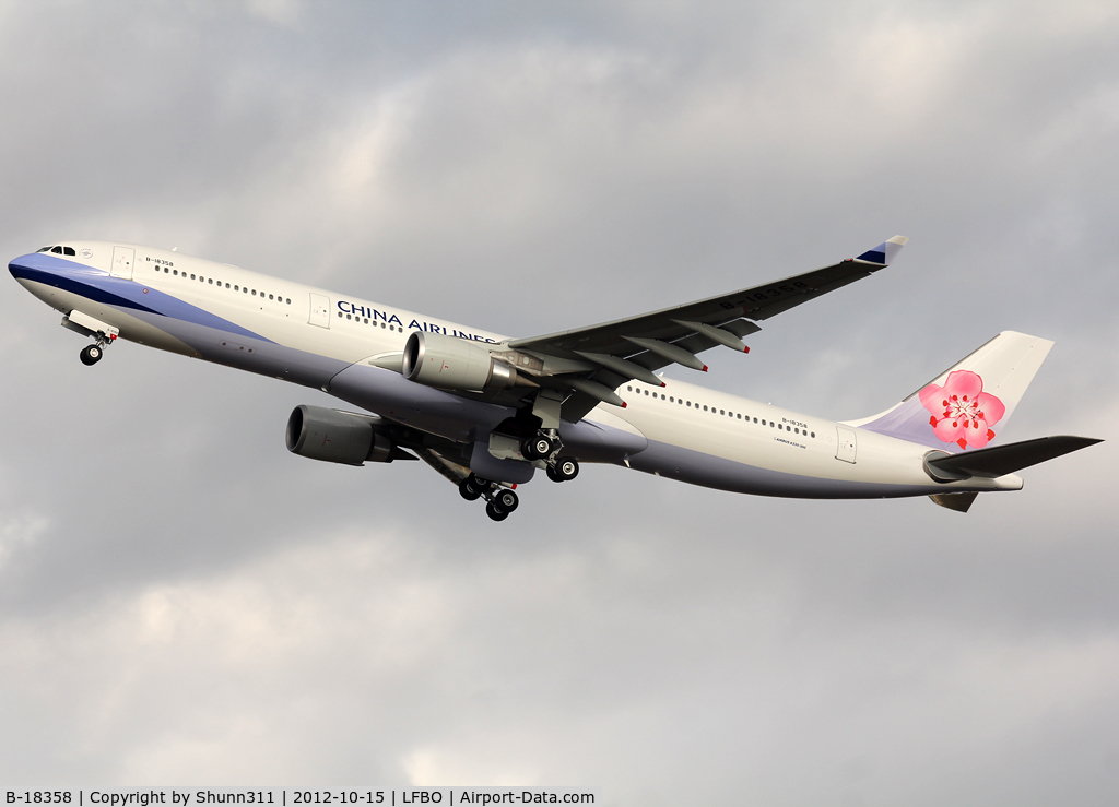 B-18358, 2012 Airbus A330-302 C/N 1346, Delivery day...
