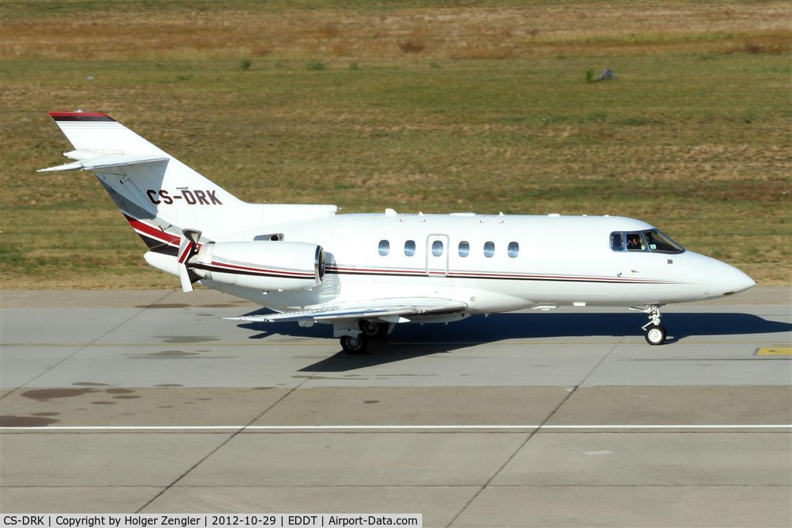 CS-DRK, 2006 Raytheon Hawker 800XP C/N 258765, A visitor from Portugal lining up for rwy 26L.