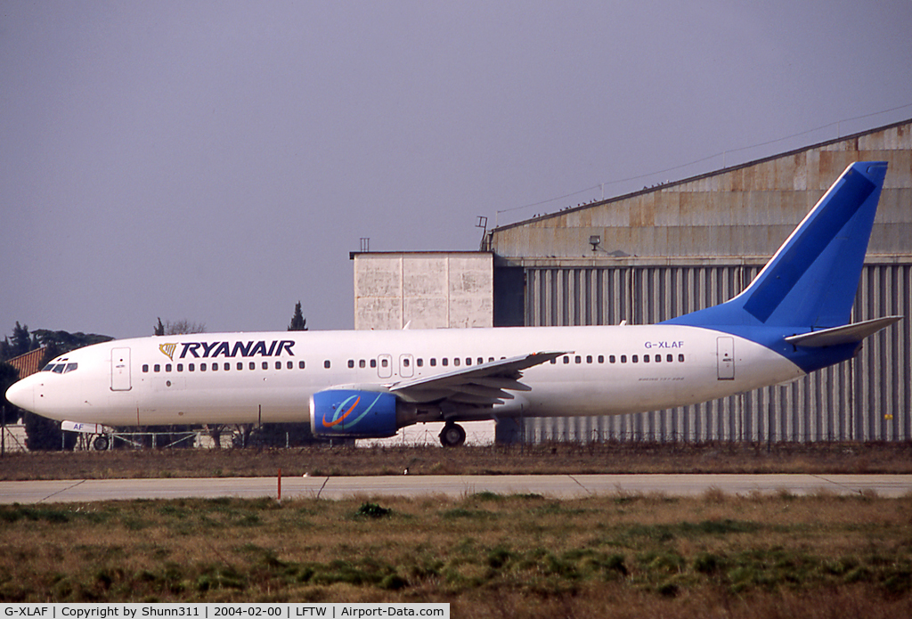 G-XLAF, 2002 Boeing 737-86N C/N 29883, Taxiing to the Terminal...
