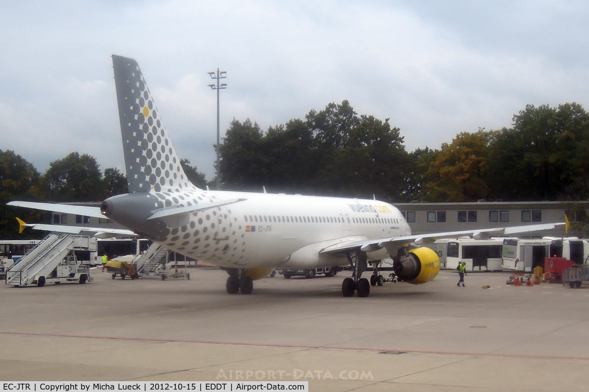 EC-JTR, 2006 Airbus A320-214 C/N 2798, At Tegel