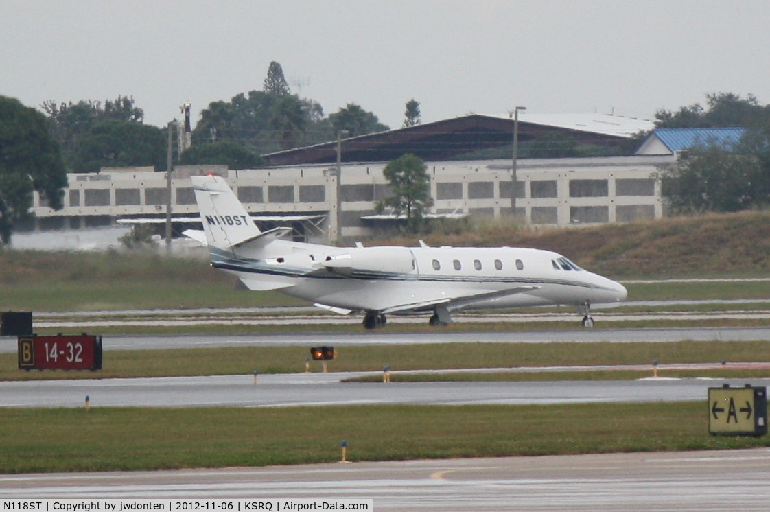 N118ST, 2002 Cessna 560XL C/N 560-5287, Cessna Citation Excel (N118ST) arrives at Sarasota-Bradenton International Airport