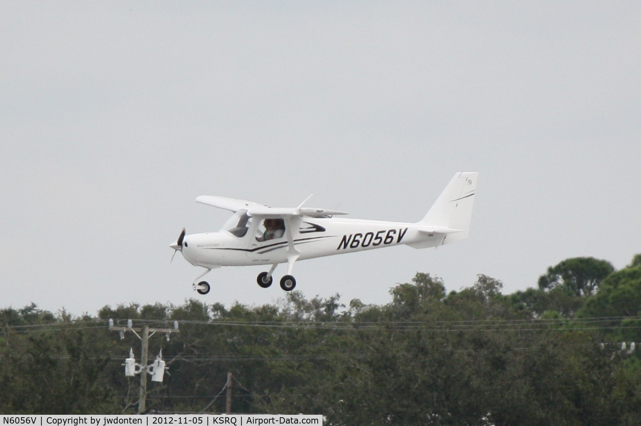 N6056V, 1976 Lake LA-4-200 Buccaneer C/N 786, Cessna Skycatcher (N6056V) arrives at Sarasota-Bradenton International Airport