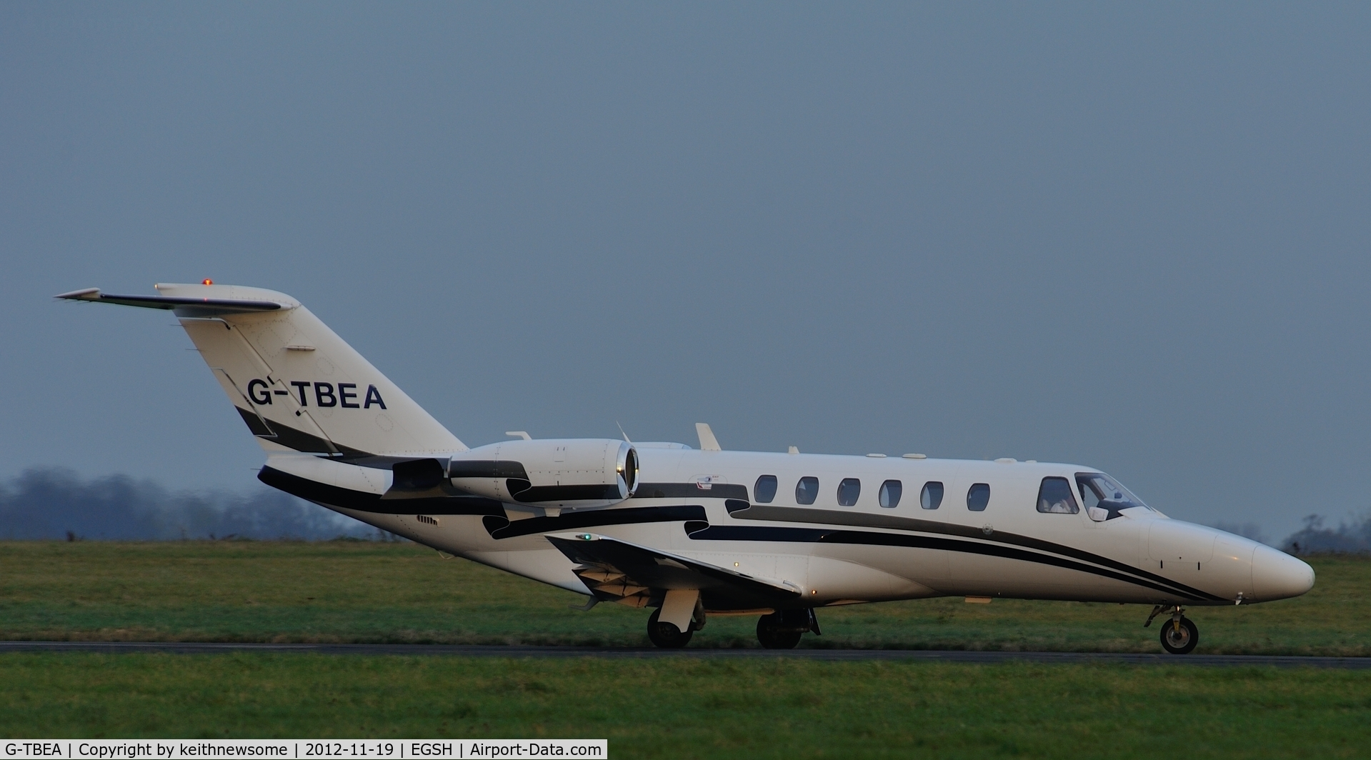G-TBEA, 2003 Cessna 525A CitationJet CJ2 C/N 525A-0191, Late arrival !!
