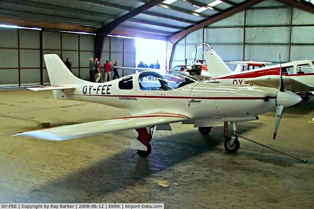 OY-FEE, 2007 Lancair 235 C/N 8804, Neico Lancair 235 [8804] Roskilde~OY 12/06/2008