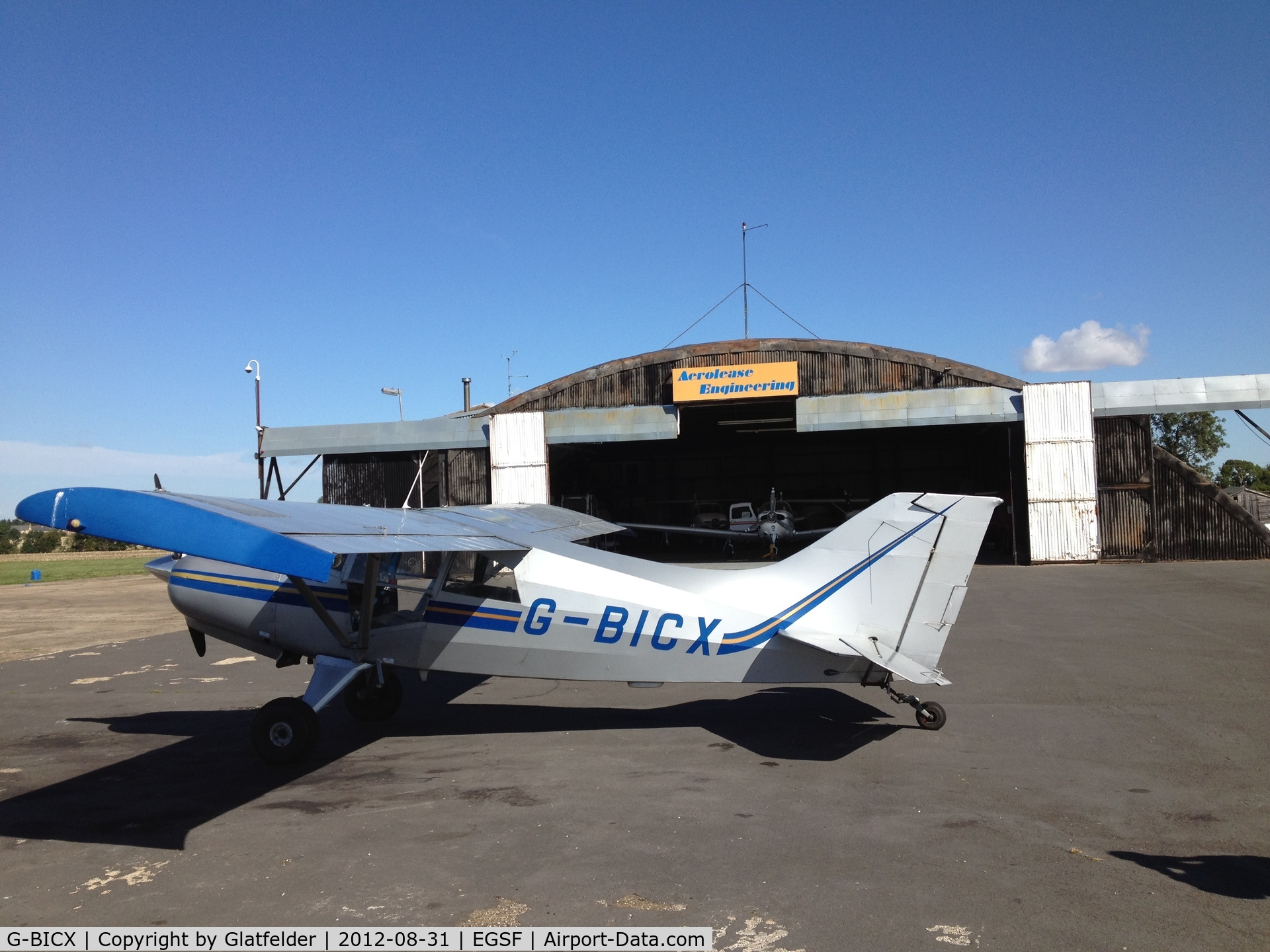 G-BICX, 1979 Maule M-5-235C Lunar Rocket C/N 7287C, p/boro Conington