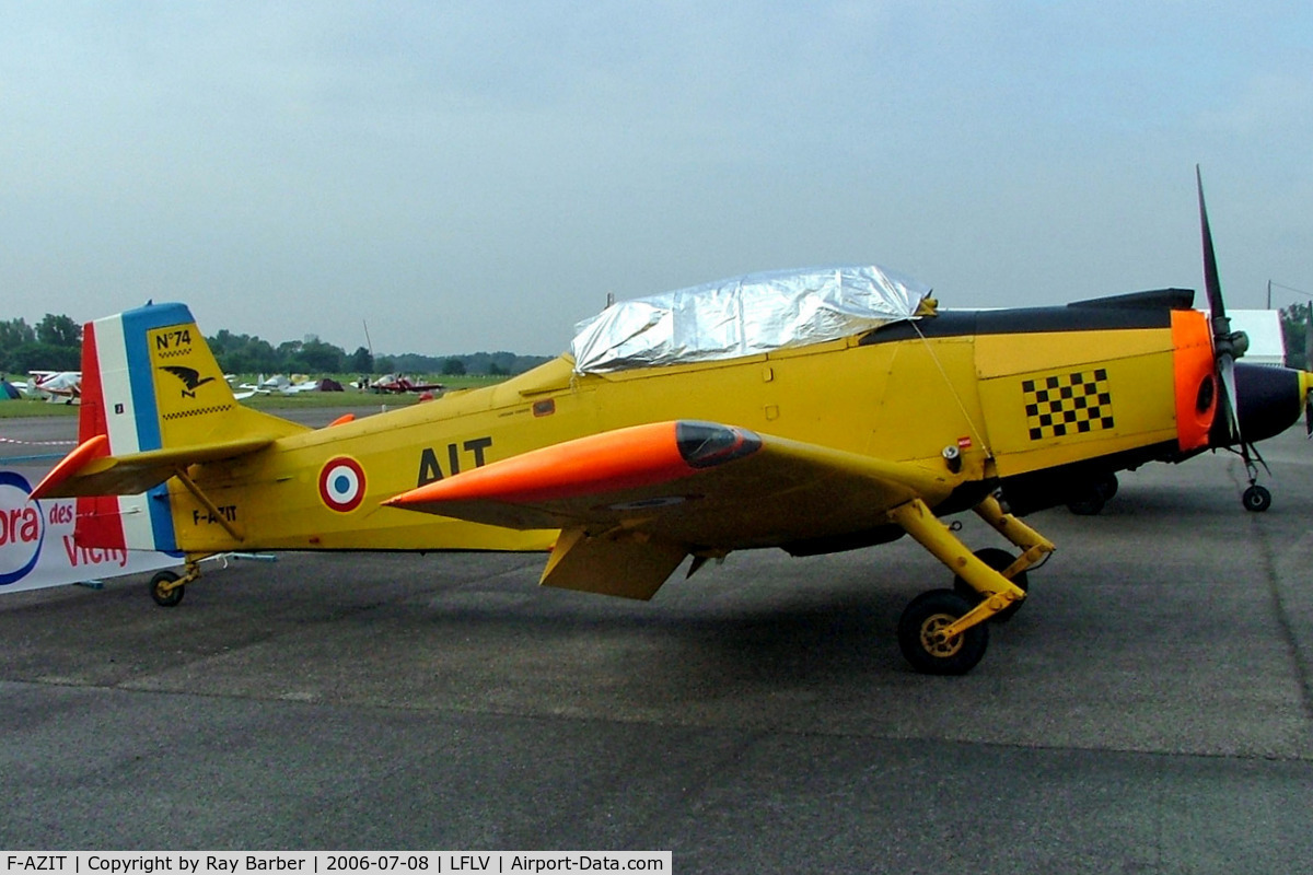 F-AZIT, Nord 3202 Master C/N 74, Nord N.3202 Master [74] Vichy~F 08/07/2006