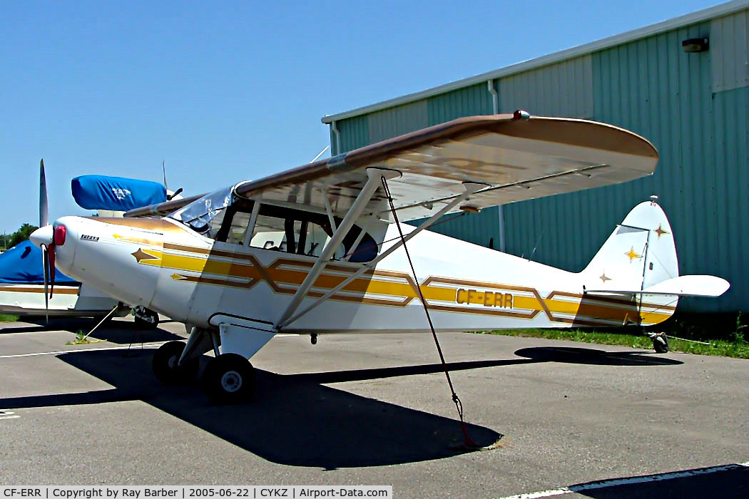 CF-ERR, 1947 Piper PA-12 Super Cruiser C/N 12-3092, Piper PA-12 Super Cruiser [12-3092] Toronto-Buttonville~C 22/06/2005