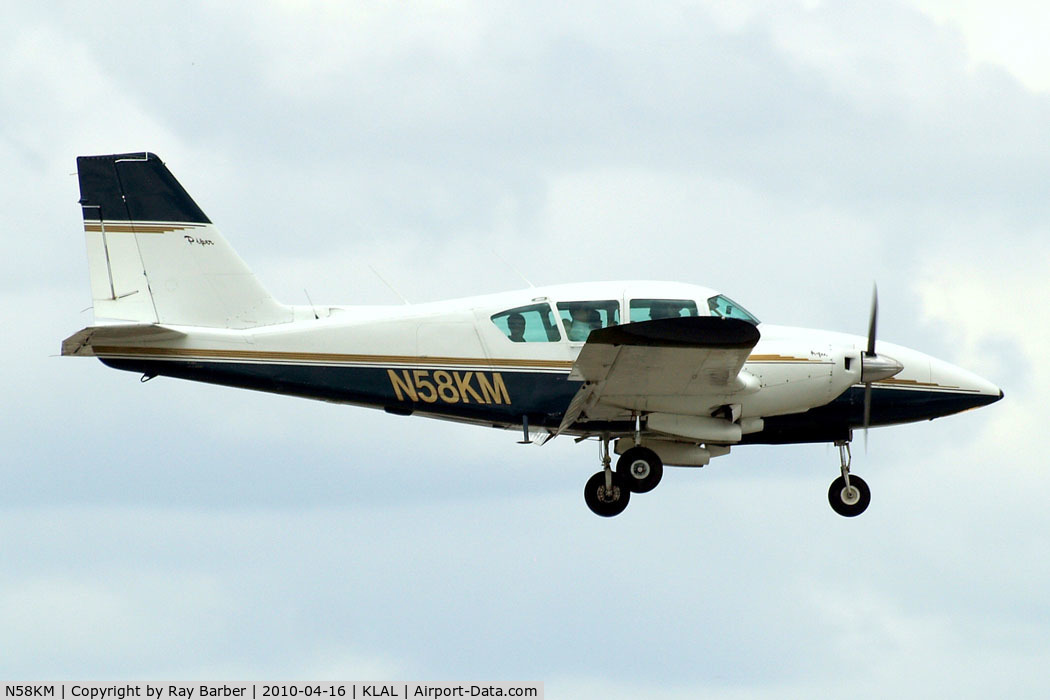 N58KM, 1974 Piper PA-23-250 Aztec C/N 27-7405440, Piper PA-23-250 Aztec E [27-7405440] Lakeland-Linder~N 16/04/2010