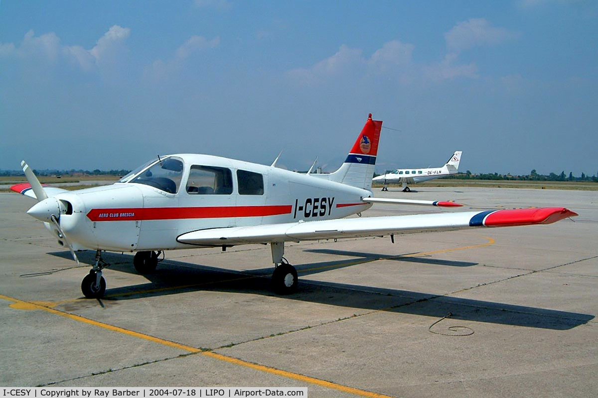 I-CESY, 1989 Piper PA-28-161 Cadet C/N 2841097, Piper PA-28-161 Cadet [2841097] Brescia~I 18/07/2004