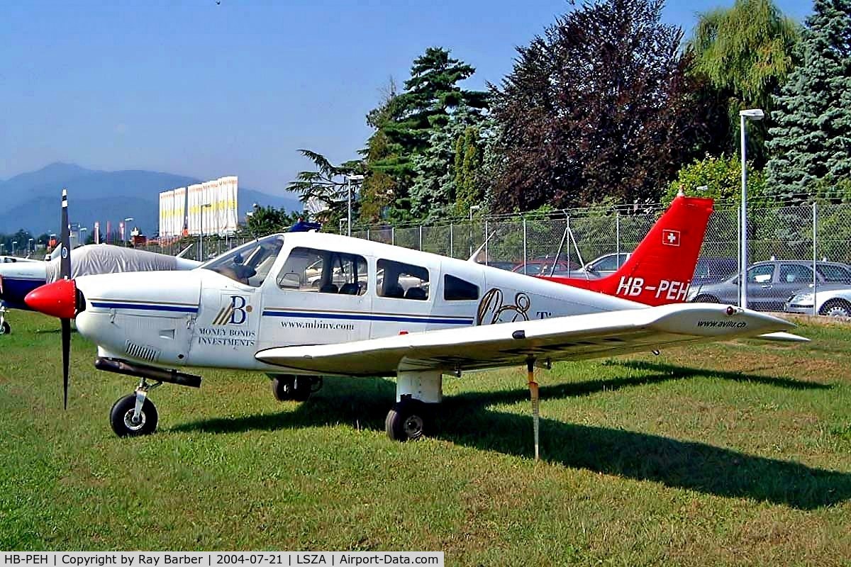 HB-PEH, 1979 Piper PA-28-181 Archer II C/N 28-7990531, Piper PA-28-181 Archer II [28-7990531] Lugano~HB 21/07/2004