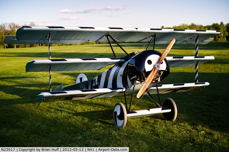 N23917, Fokker Triplane Replica C/N DR1-23917-1956, Reproduction of 1917 Fokker DR-1 Triplane.  Source: Ron Sands plans.  8 years to build.  First flight: 23MAY2012