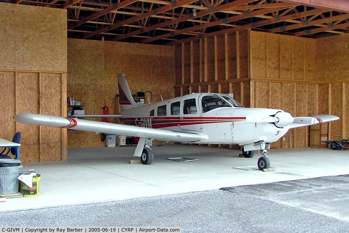 C-GIVM, 1976 Piper PA-32R-300 Cherokee Lance C/N 32-7680400, Piper PA-32R-300 Cherokee Lance [32R-7680400] Ottawa-Carp~C 19/06/2005