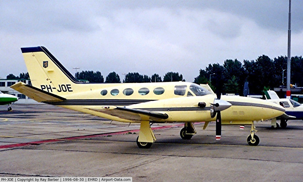 PH-JOE, 1983 Cessna 425 Corsair C/N 425-0168, Cessna 425 Corsair [425-0168] Rotterdam~PH 30/08/1996