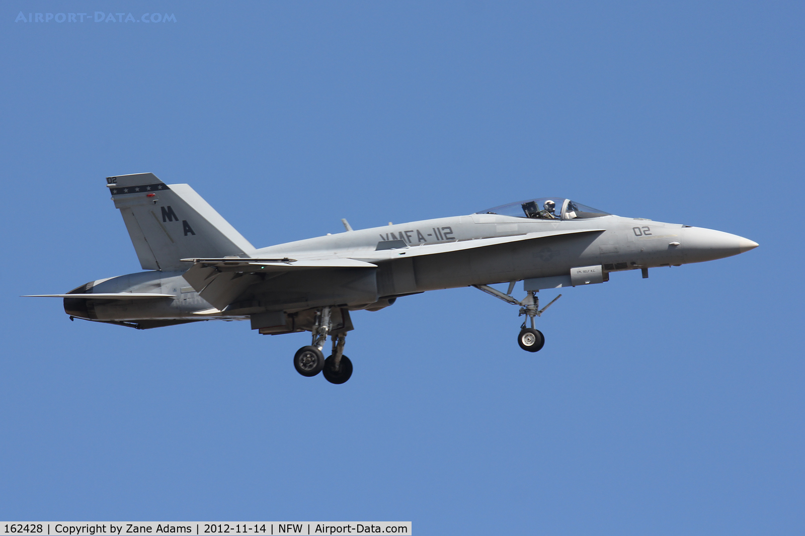 162428, McDonnell Douglas F/A-18A Hornet C/N 0271/A217, Landing at NASJRB Fort Worth